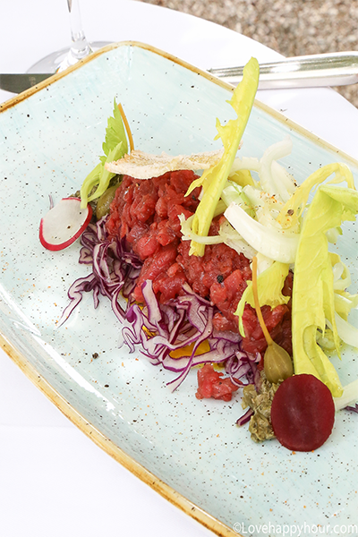 Beef Tartare at Bagatelle