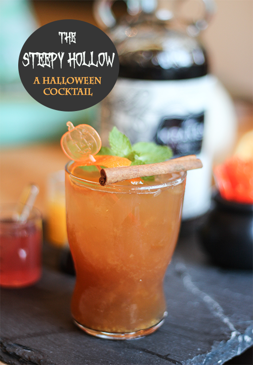 The Steepy Hollow: A Halloween spICED Tea Cocktail #Halloween #cocktails