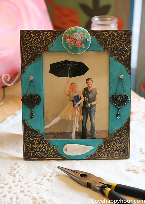 10 Tips to Save Money and Spend Less in 2015 from LoveHappyHour.com