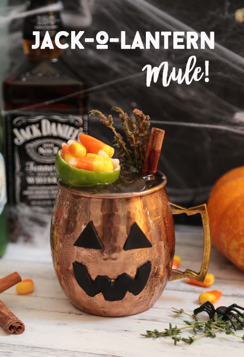 JACK-O-Lantern Moscuw Mule (recipe). #MoscowMule #Halloween #cocktail