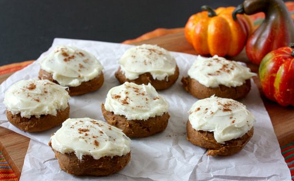 Two-Ingredient Pumpkin Cookies #pumpkin #recipe #fall 